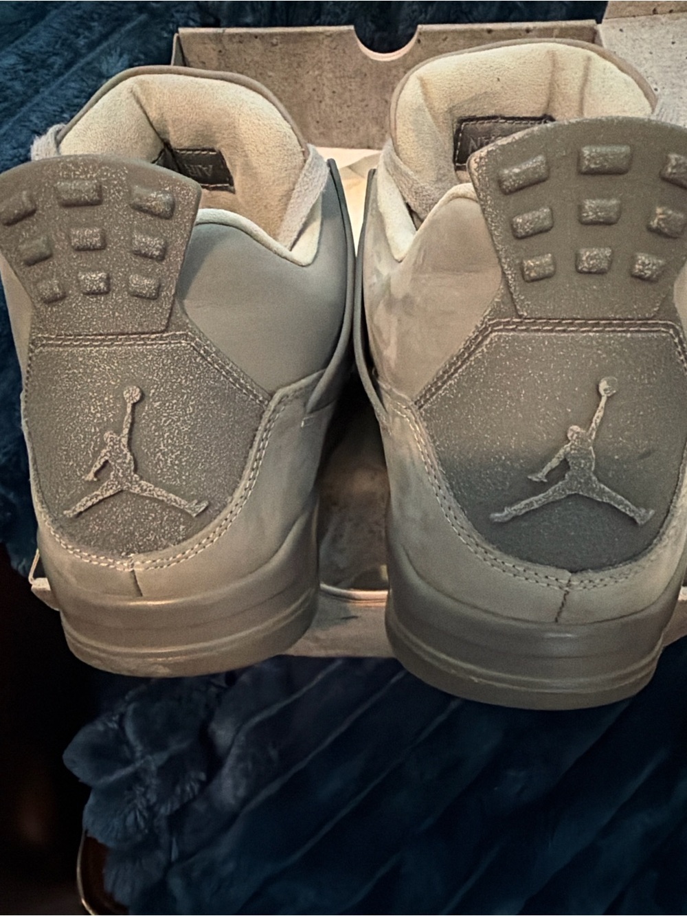 Jordan 4 Retro Grey